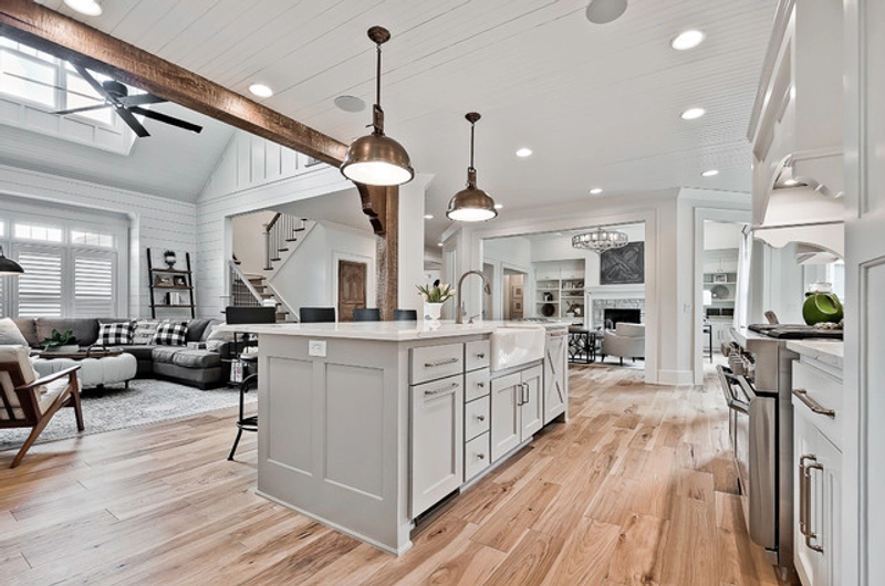 Show NORTHWEST ARKANSAS PARADE OF HOMES