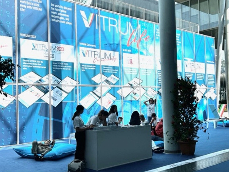 Show VITRUM