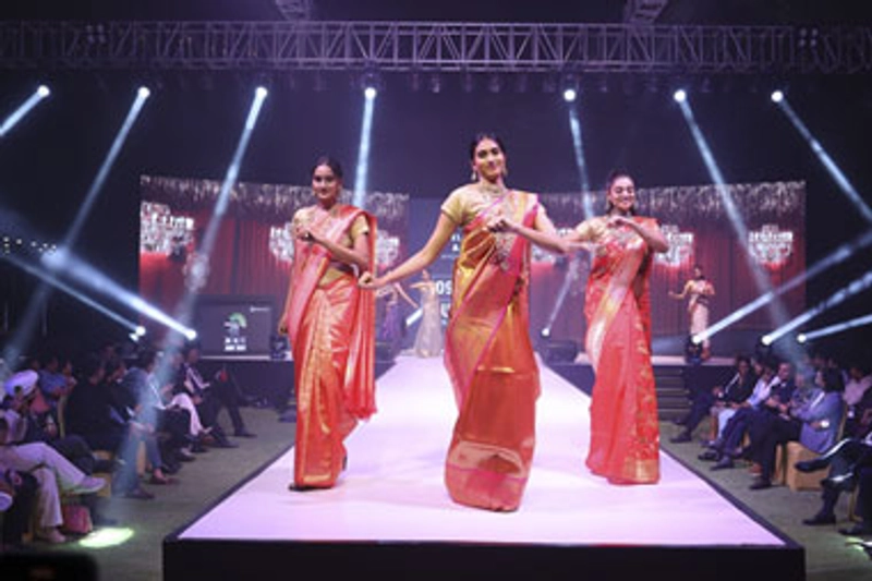 Show HYDERABAD JEWELLERY, PEARL & GEM FAIR
