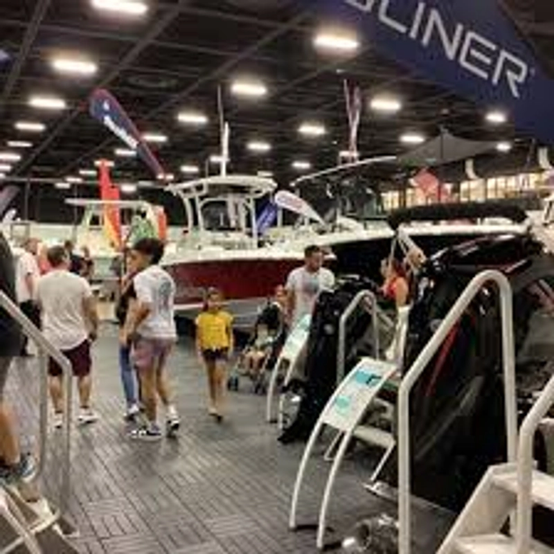 Show SOUTH FLORIDA BOAT SHOW
