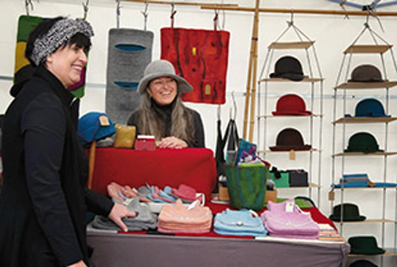 Show TEXTILMARKT BENEDIKTBEUERN