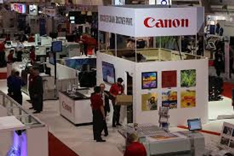 Show GRAPHICS CANADA