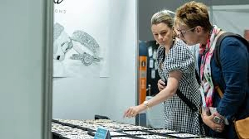 Show THE MELBOURNE JEWELLERY EXPO