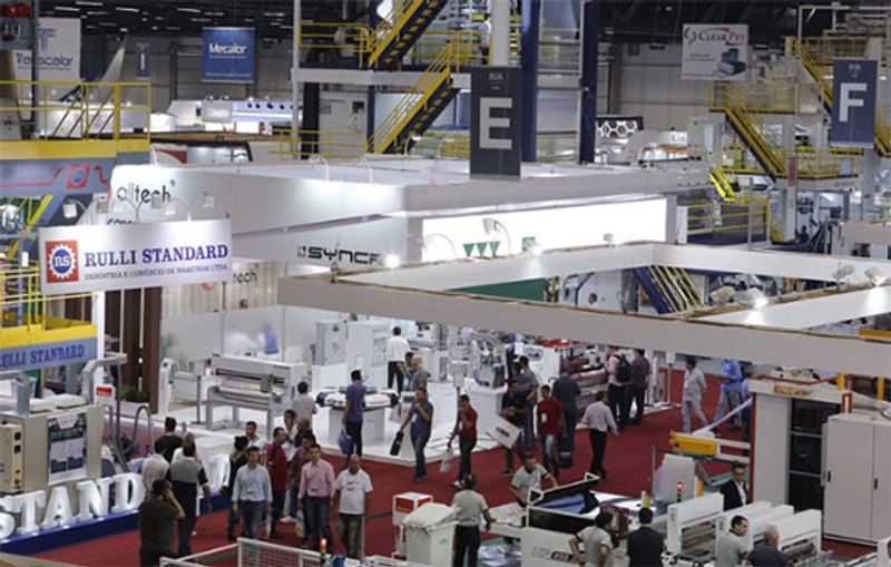 Exhibition PLÁSTICO BRASIL