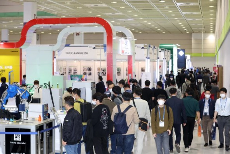 Show AUTOMOTIVE WORLD KOREA