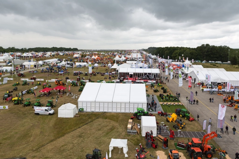 Show DEMOPARK incorporating DEMOGOLF