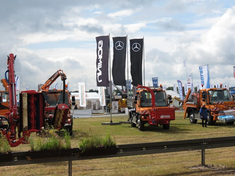 Exhibition DEMOPARK incorporating DEMOGOLF