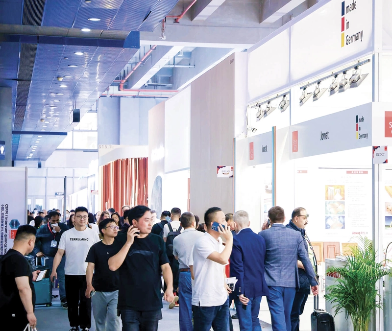 Trade show CIFM / INTERZUM GUANGHZOU