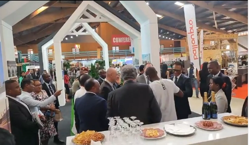 Show SALON INTERNATIONAL HABITAT (SIH)