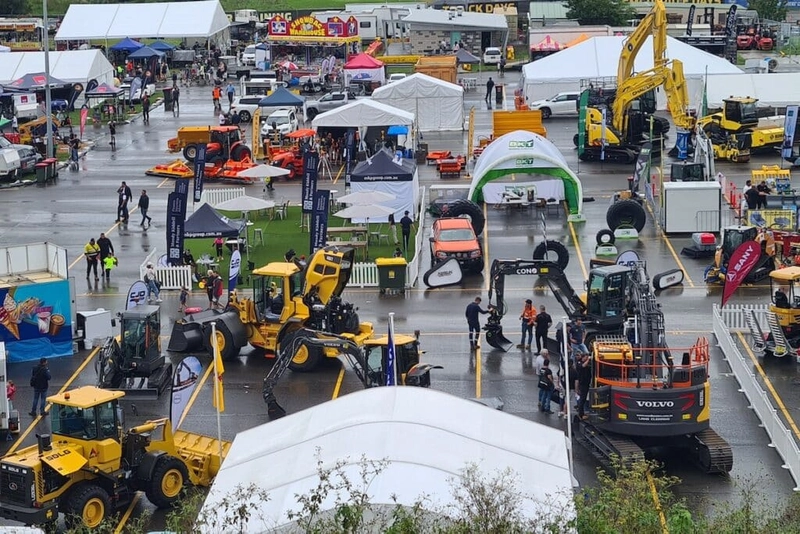 Show THE DIESEL DIRT & TURF EXPO