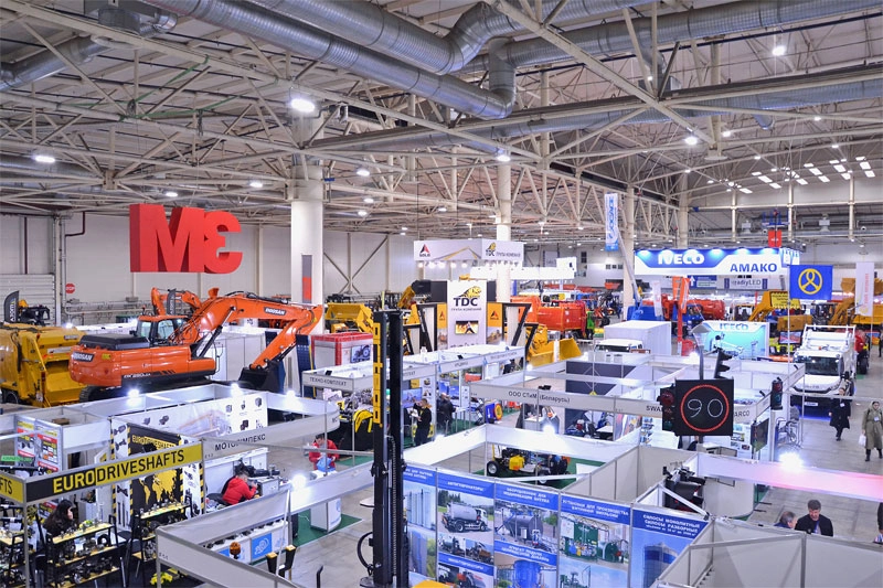 Trade show ROADTECHEXPO