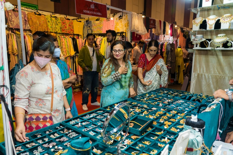 Show Sutraa - The Indian Fashion Exhibition