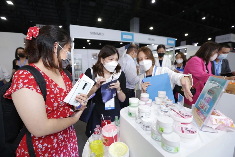Exhibition Cosmoprof CBE Asean Bangkok