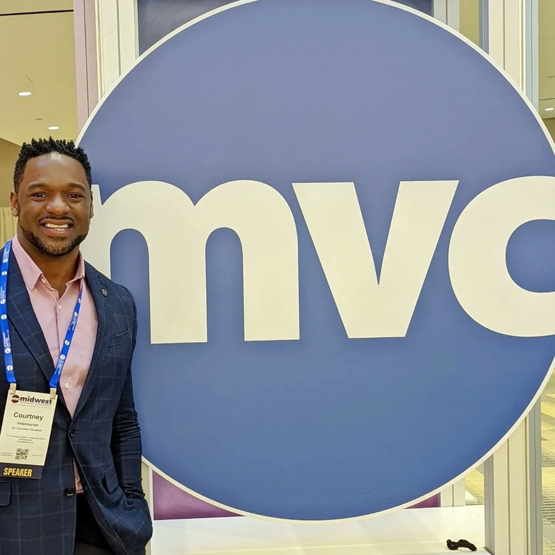 Trade show Midwest Veterinary Conference