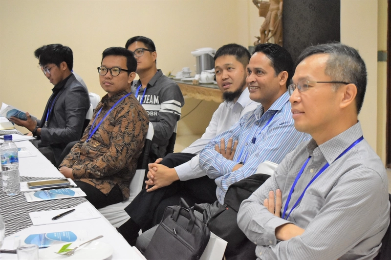 Show International Conference on Power Electronics and Control Engineering