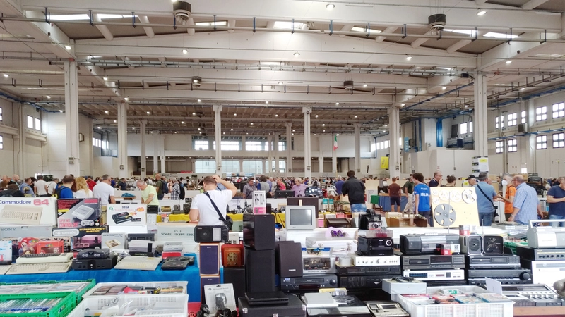 Show Electronics Fair