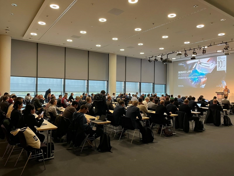 Show Electronic Displays Conference