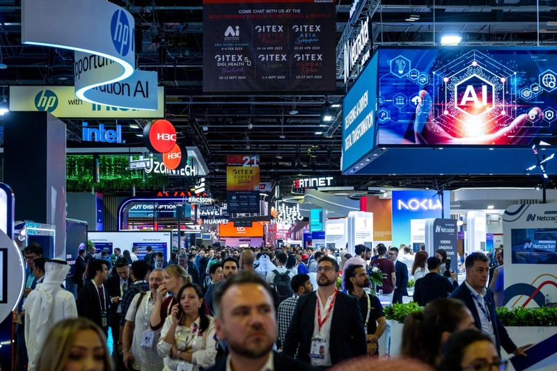 Trade show GITEX ASIA