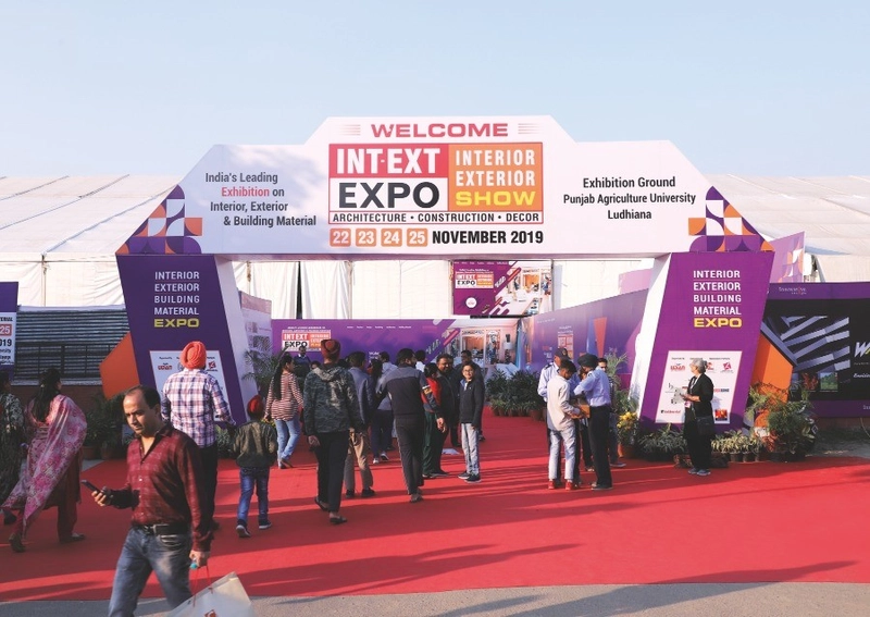 Show INT-EXT EXPO