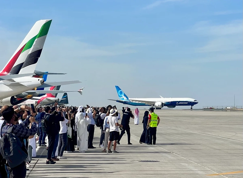 Show Dubai Airshow