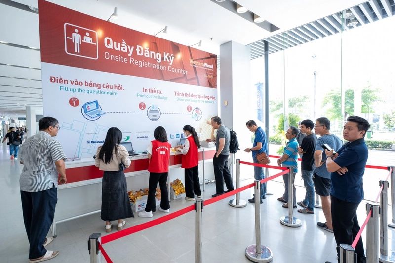 Show Vietnam International Woodworking & Furniture