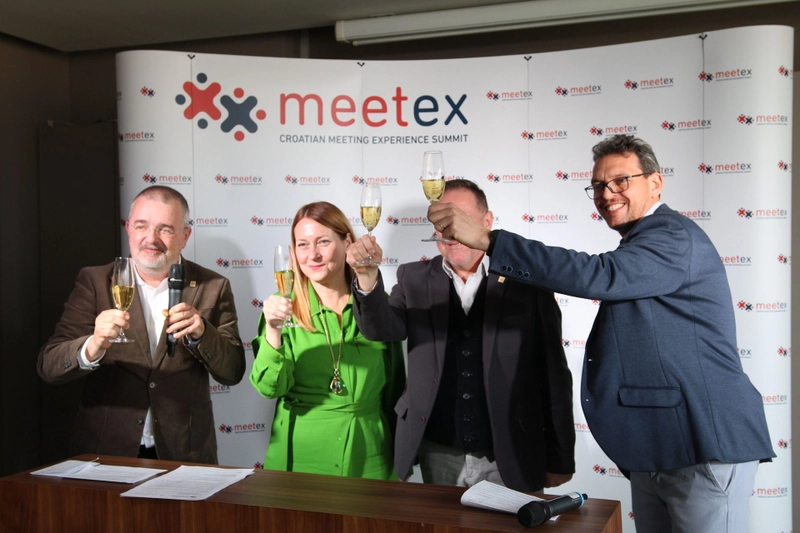 Show MEETEX
