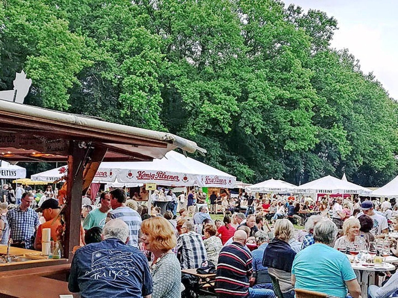 Trade show Weinfest Steinhude 
