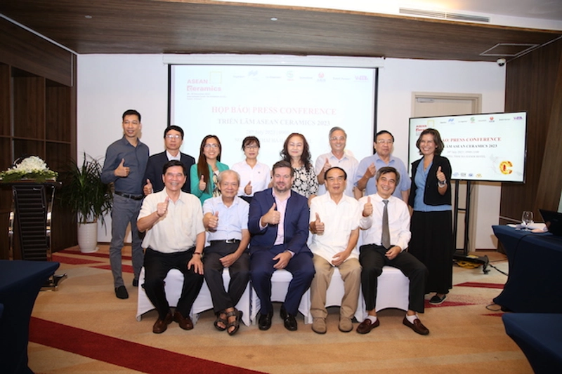 Event ASEAN Ceramics 