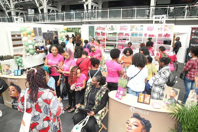 Exhibition Afro Hair & Beauty LIVE 
