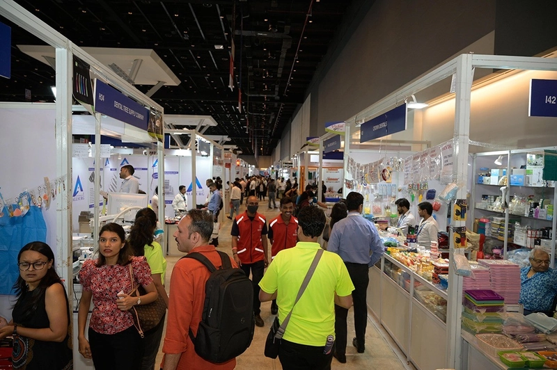 Exhibition Famdent Show Mumbai 