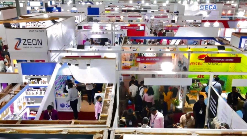 Show PharmaTech & LabTech Expo 