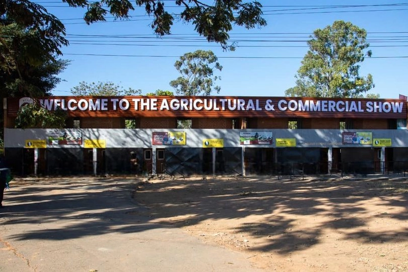 Show Agricultural and Commercial Show
