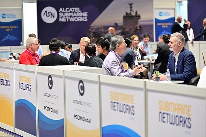 Show Submarine Networks World 