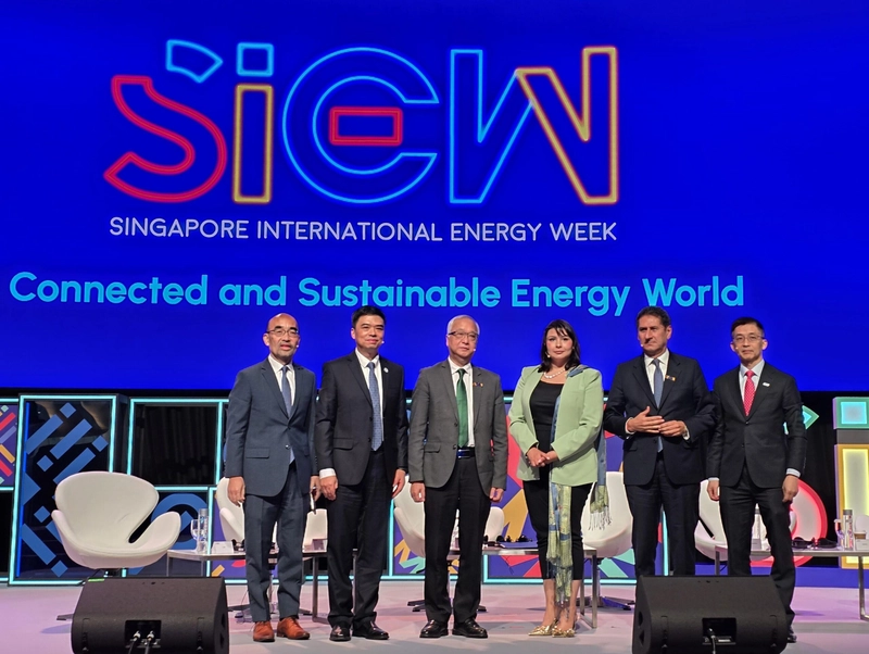 Show Singapore International Energy Week