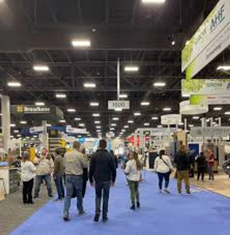 Trade show SURFACES 