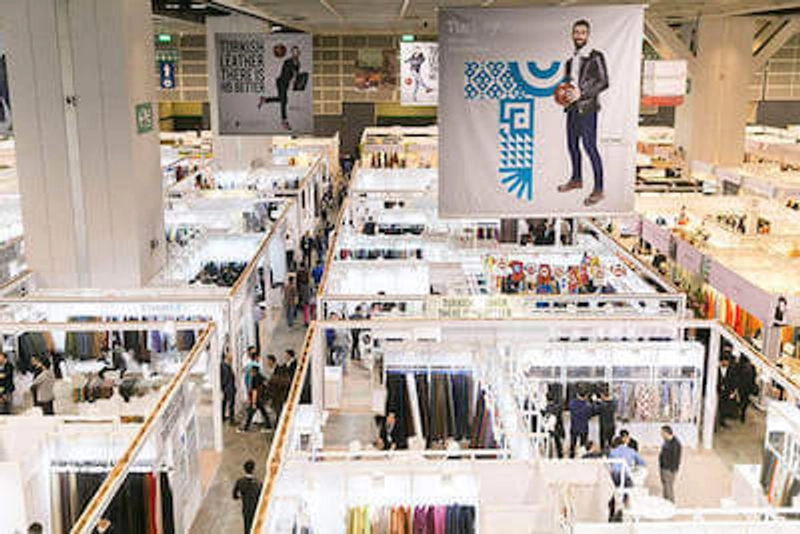 Event Furniture Salon Expo