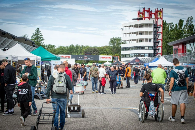 Show IMOLA Exchange Exhibition
