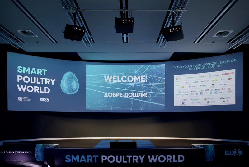 Show Smart Poultry World