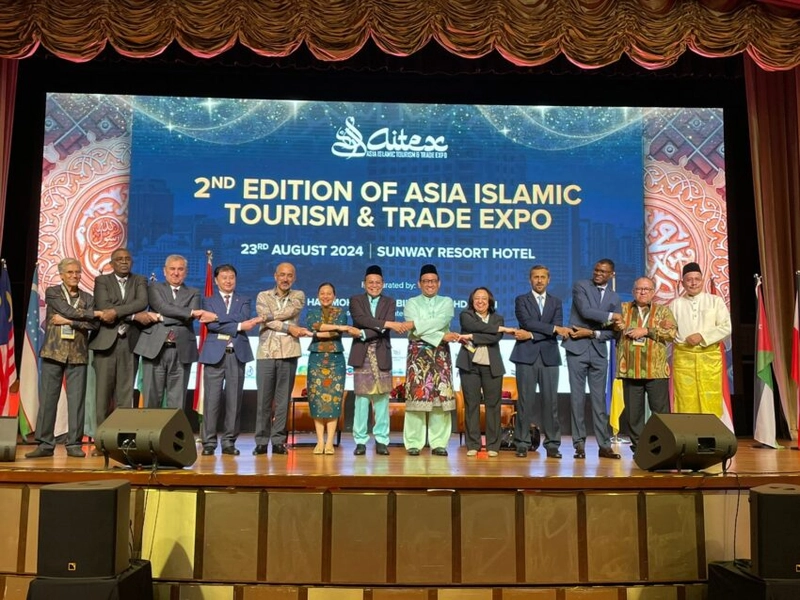 Show World Islamic Tourism & Trade Expo