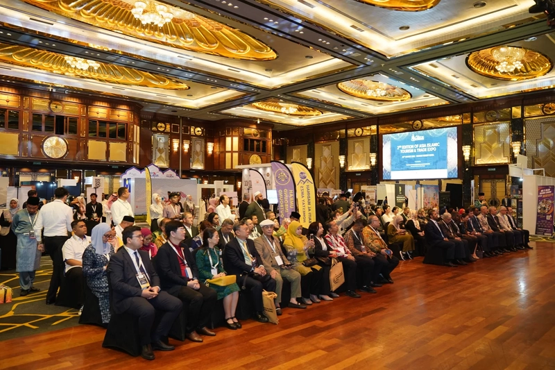 Trade show World Islamic Tourism & Trade Expo