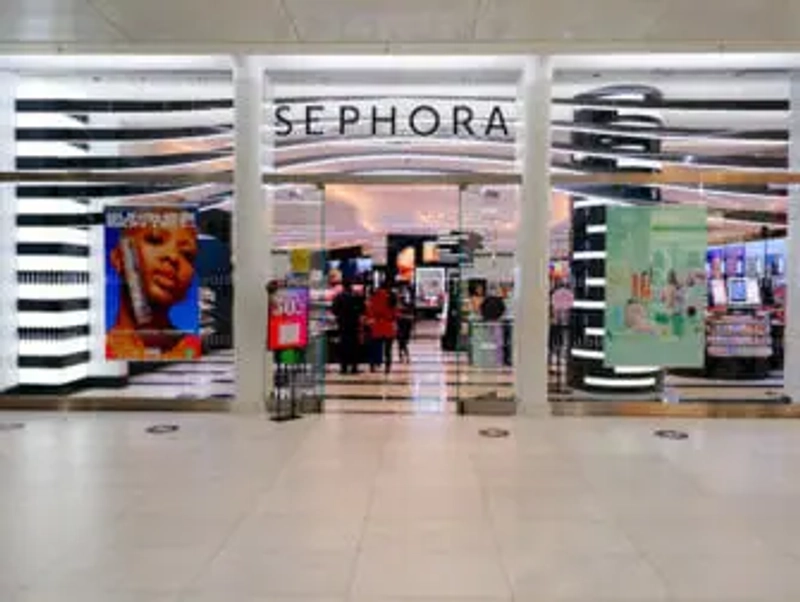 Exhibition Make Up in New York