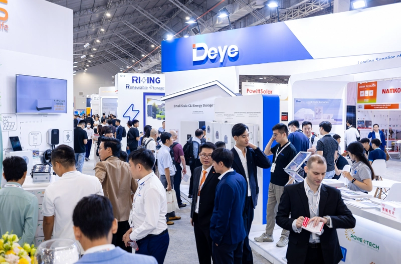 Trade show Solar & Storage Live Indonesia