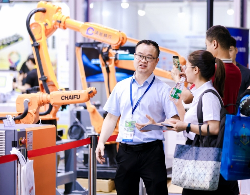 Trade show LET-a CeMAT ASIA