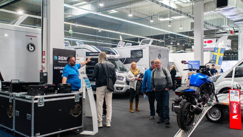 Exhibition Camper Caravan Show - International Caravanning Fair 