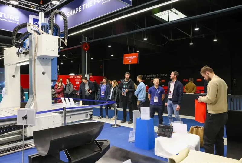 Show COMPOSITE Poland