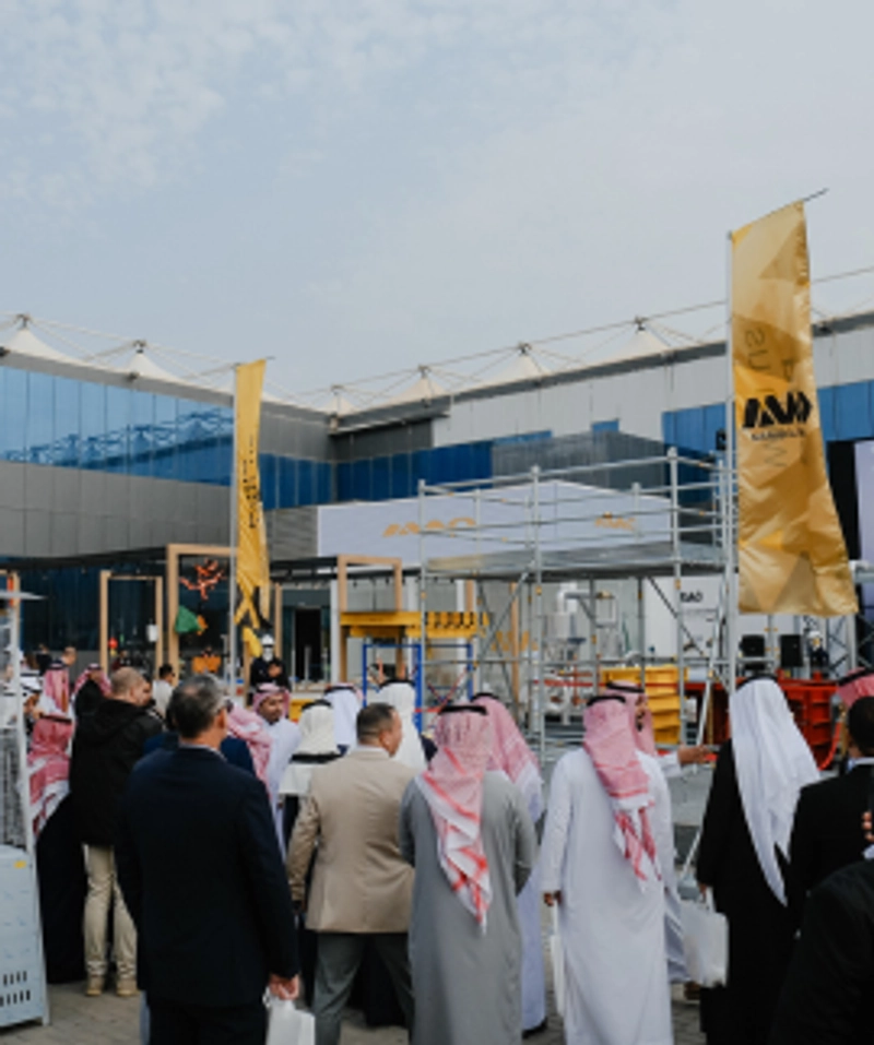 Show Totally Concrete Saudi Arabia