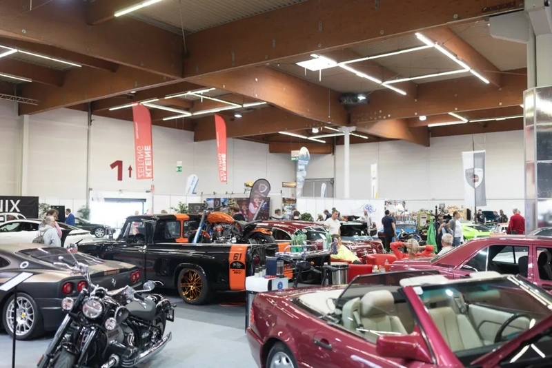 Event Classic Cars & Bikes