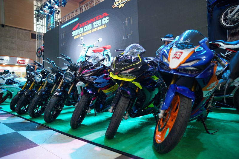 Show Dhaka Bike Show