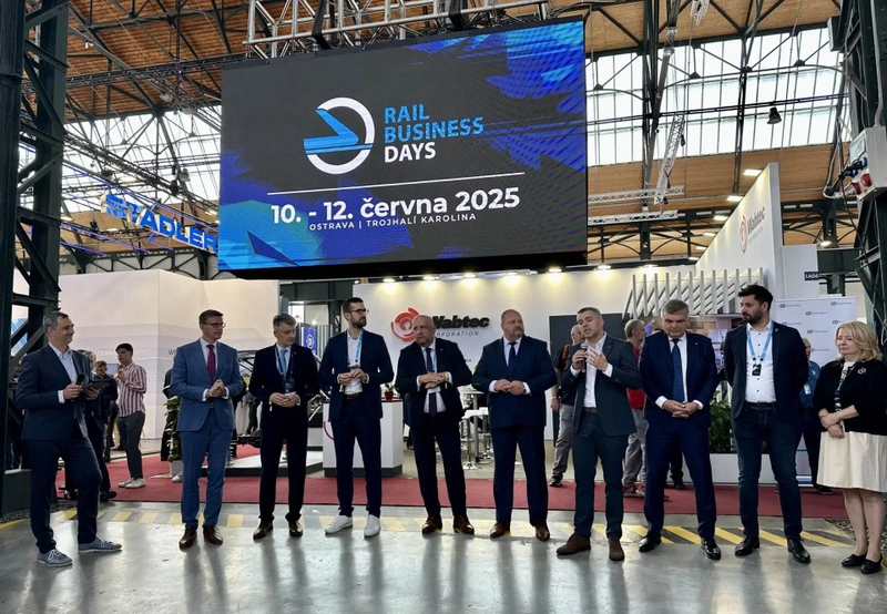 Show Rail Business Days