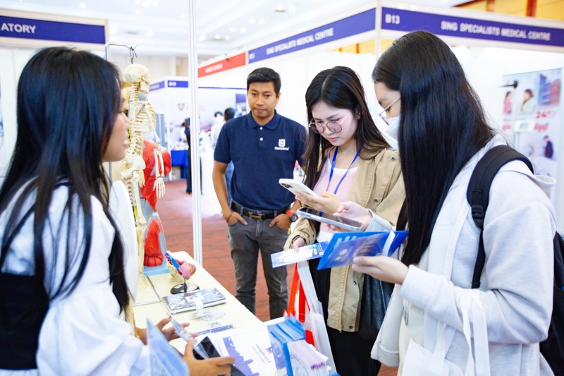 Trade show Phar-Med Cambodia